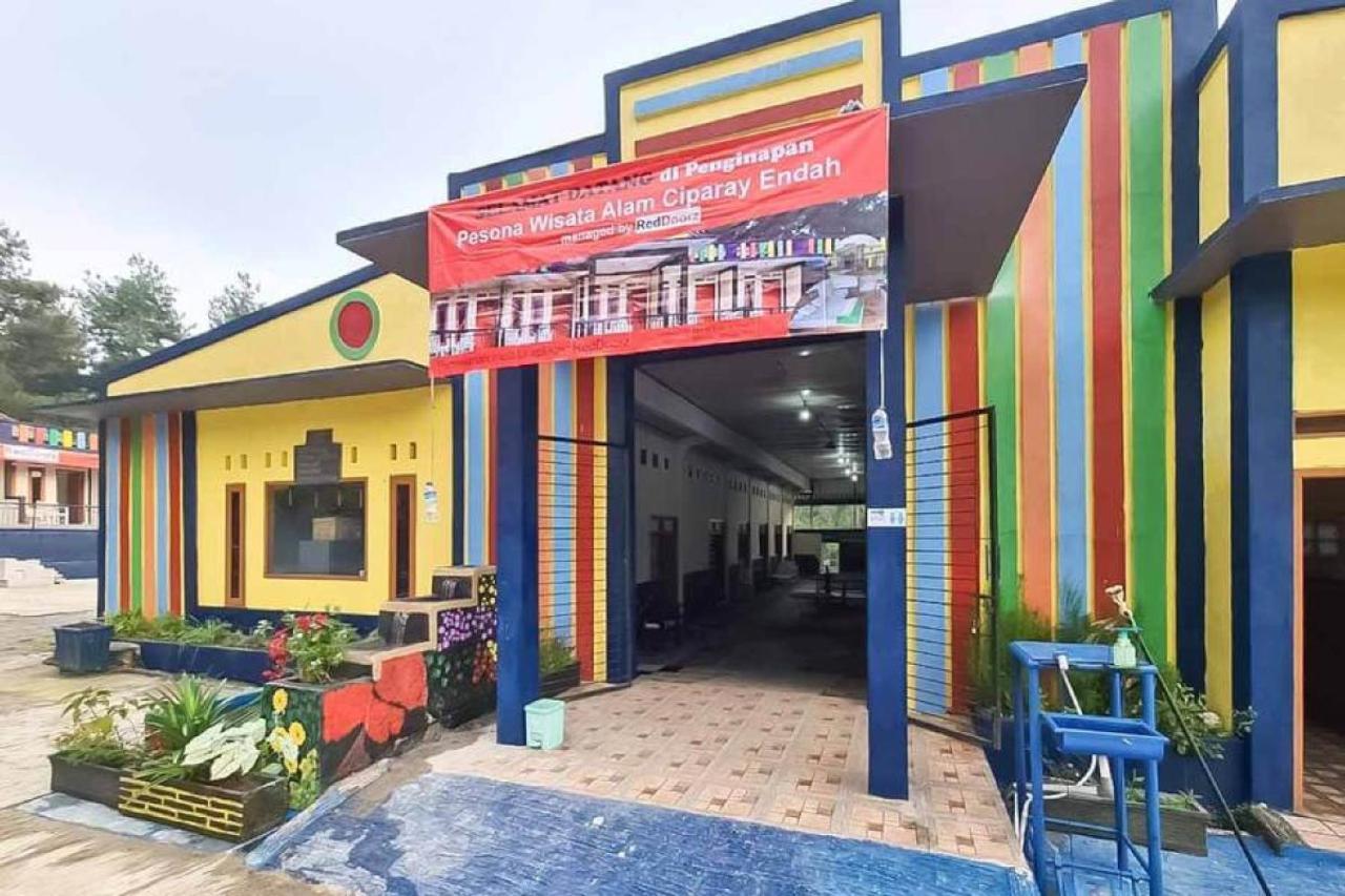 Hotel Pesona Wisata Alam Ciparay Endah Mitra Reddoorz Bogor Exteriér fotografie